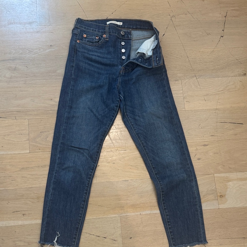 Levi’s Wedgie Skinny Jeans